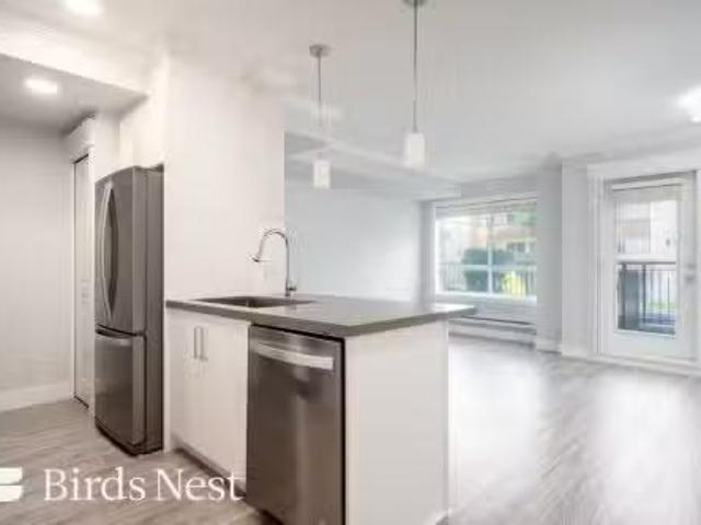 Charming 1 BR 104 2229 Atkins Avenue, Port Coquitlam, BC, V3C.
