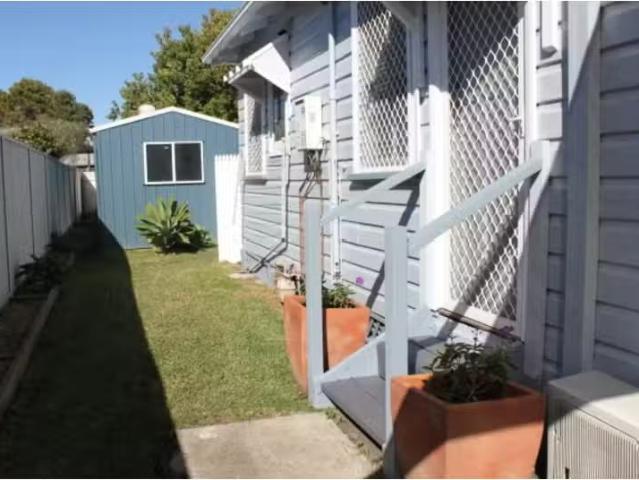 Charming 1 BR 1/3 Graham Road, Hamilton Apartment for rent Li.
