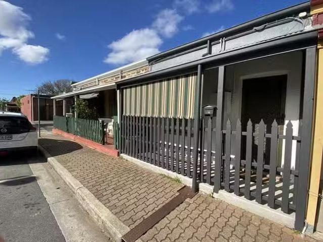 Unique 1 BR 14 Little Sturt Street, Adelaide, SA 5000