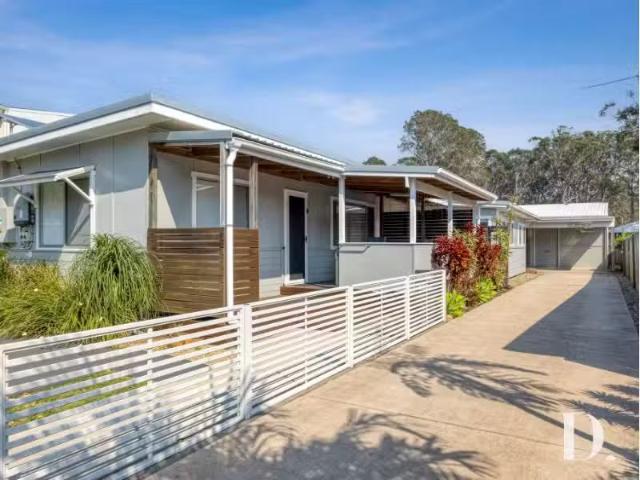 For Rent! 1 BR 1/52 Arrawarra Beach Road, Arrawarra Townhouse.