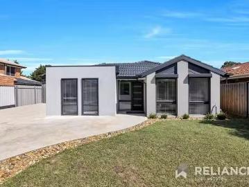 Charming 1 BR 1/61 Mcmurray Crescent, Hoppers Crossing, VIC 3029