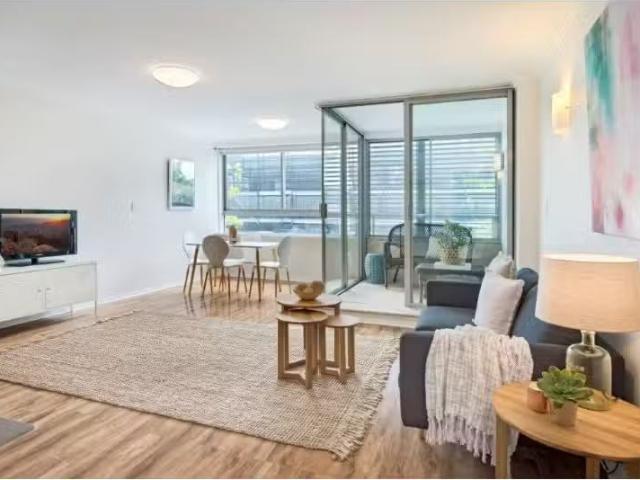 Charming 1 BR 19/510 Miller Street, Cammeray Apartment for ren.