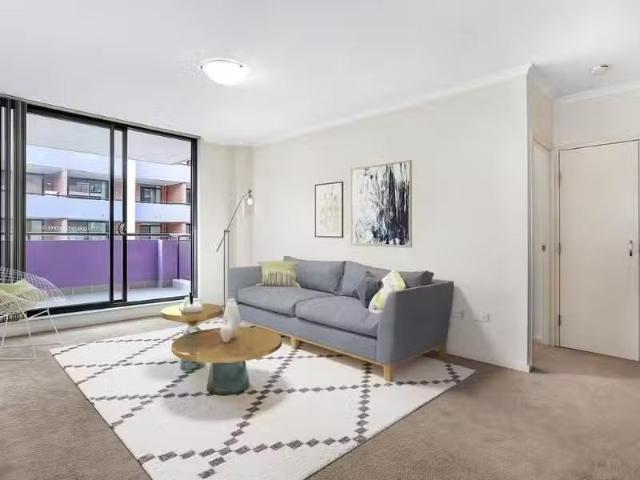 Cozy 1 BR 2407/32 36 Orara Street, Waitara Apartment for rent.