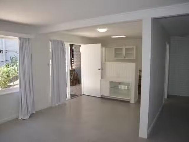 For Rent! 1 BR 27B Karowara Street, THE GAP, QLD 4061 Studio.
