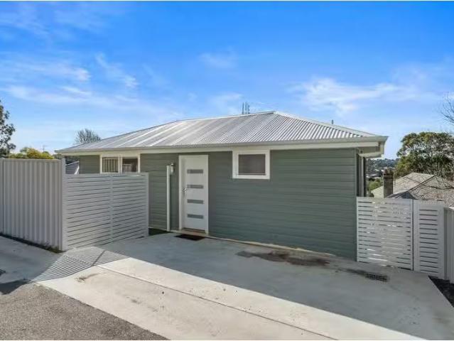 Cozy 1 BR 34 Owen Lane, New Lambton Apartment for rent Listed.