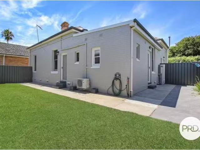 For Rent! 1 BR 4/365 Rau Street, EAST ALBURY Apartment for ren.