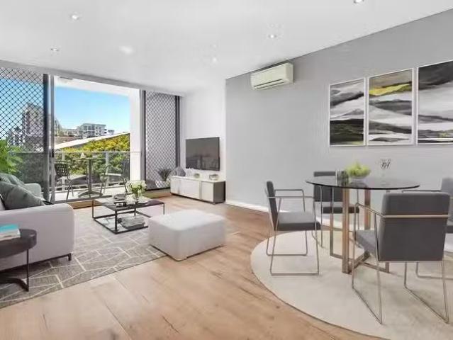 Unique 1 BR 512/2 Spring Street, Rosebery, NSW 2018