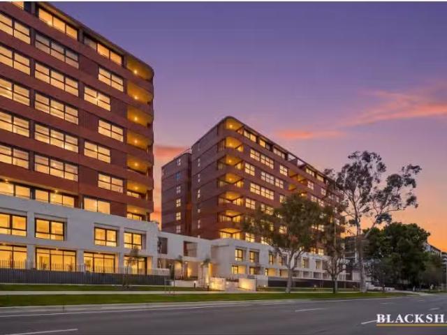 New 1 BR 708/280 Northbourne Avenue, partson Apartment for ren.