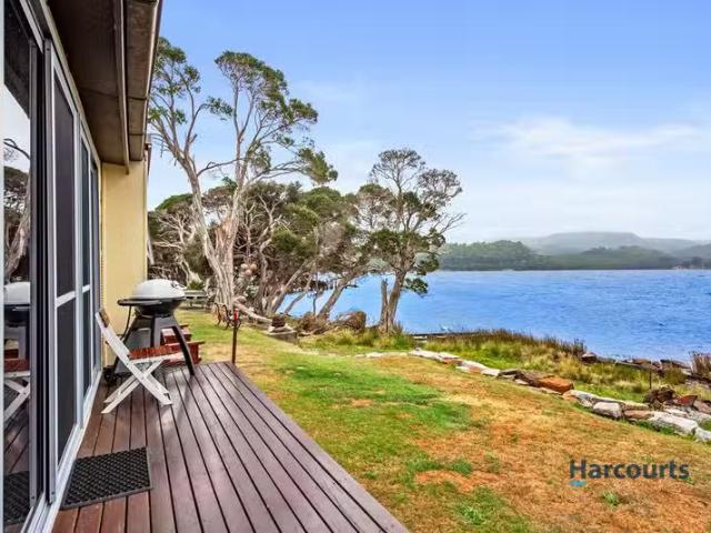 Just in! 1 BR 93 Lettes Bay, STRAHAN, TAS 7468 Studio for Rent