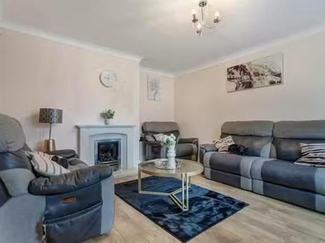 Charming 1 BR Audley Way, Basildon