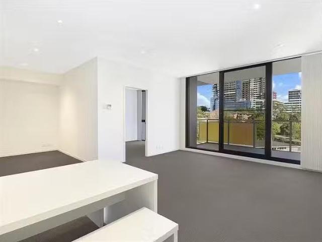 Rental! 1 BR C502/6 Saunders Close, Macquarie Park, NSW 2113