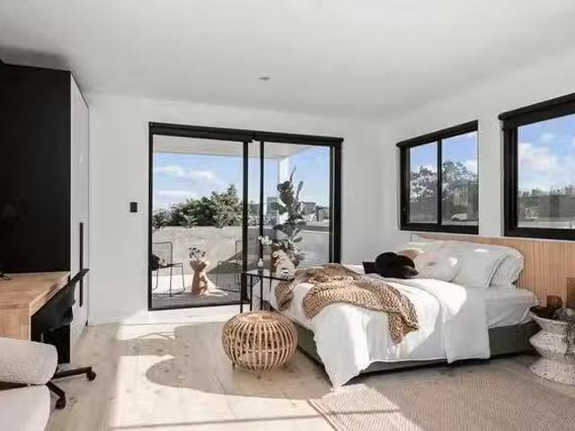 Cozy 1 BR Deluxe Single Studio