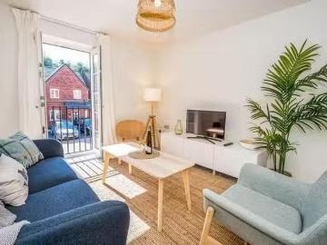 Charming 1 BR Fishmore Road