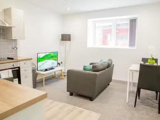 For Rent! 1 BR High Street