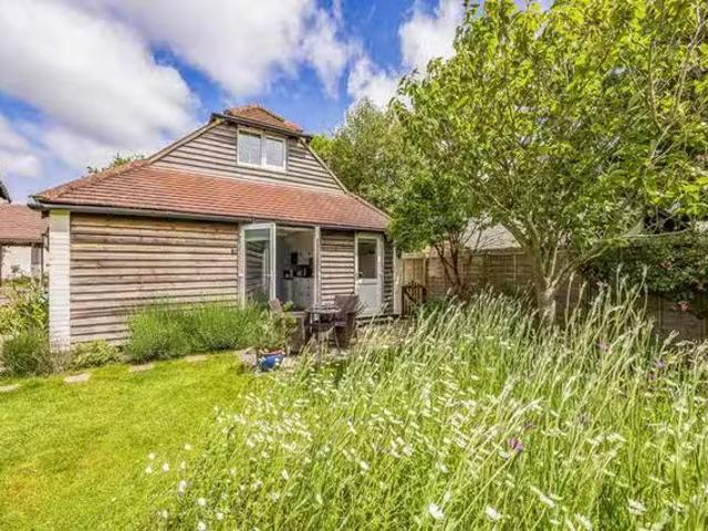 Deal! 1 BR Millenium Meadow