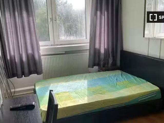 Deal! 1 BR Relaxing room in shared flat in Putney, London