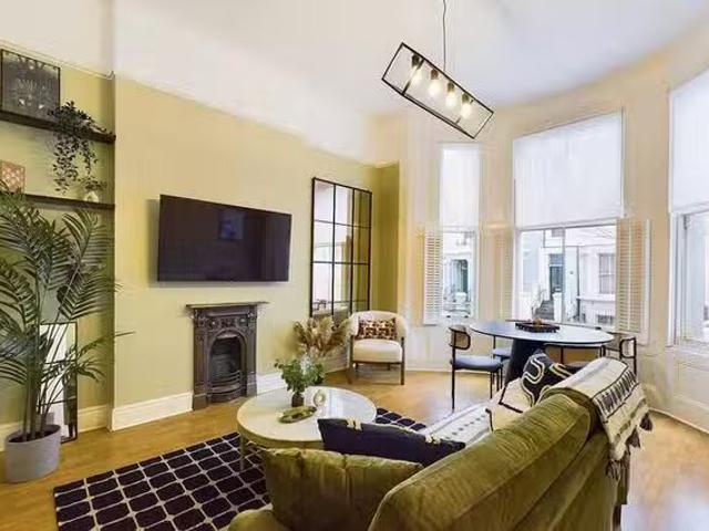 Charming 1 BR Westbourne Park Road