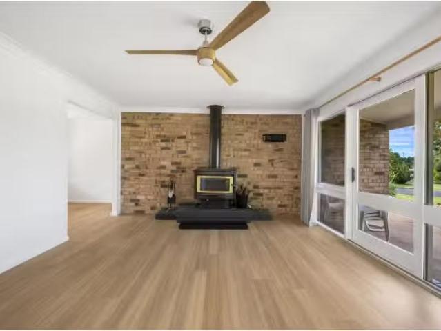 For Rent! 1 Matthews Avenue, Orange House for rent Listed by.