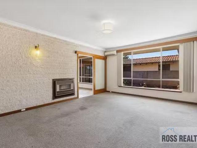 Charming 1 Salamander Place, Dianella, WA 6059