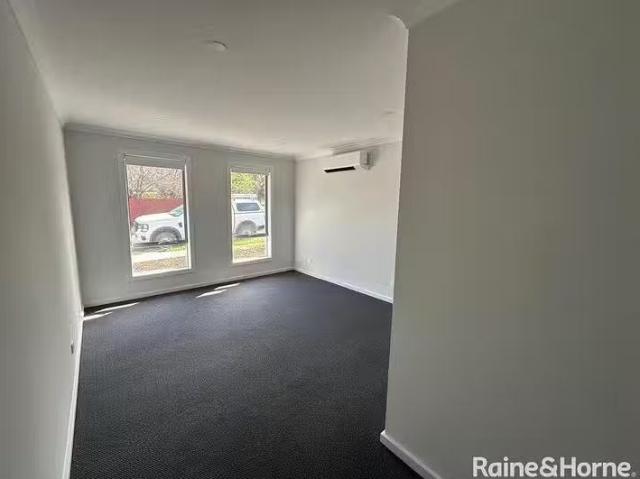 Deal! 1 Patney Street, Elizabeth Grove, SA 5112
