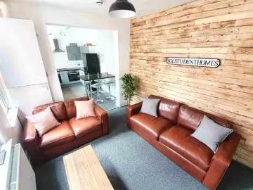 Cheap 1 Room 61 Garmoyle Road, L15 6 Beds 2 Baths