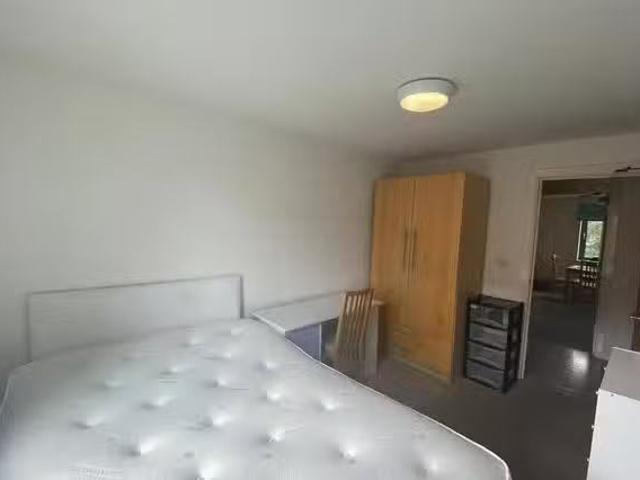 Just in! 1 Room St. Christophers Court, Maritime Quarter, Swan.