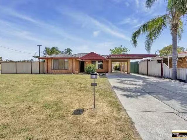 Cozy 1 Tern Court, Thornlie, WA 6108