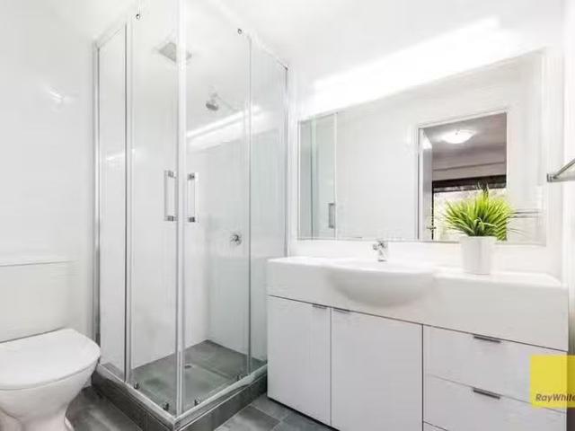 Cozy 24/122 Mounts Bay Road, Perth, WA 6000