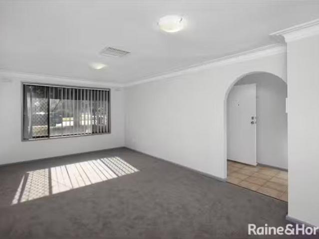 Cozy 242 Fernleigh Road, ASHMONT House for rent Listed by Raine