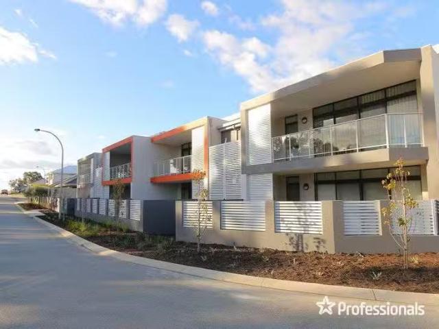 Nice 24/63 Mariposa Gardens, Success, WA 6164