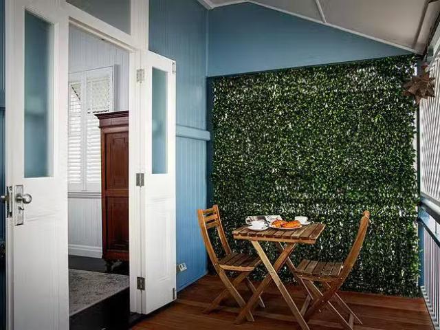 Rental! 24 Northcote Street, East Brisbane, QLD 4169