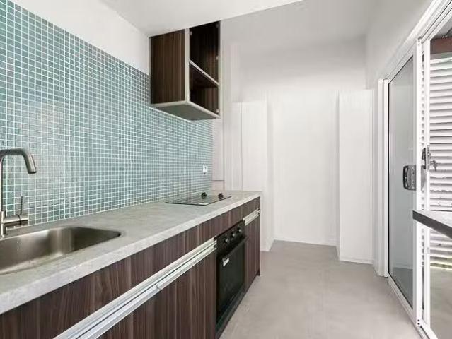 Cozy 2/532 Pittwater Road, North Manly, NSW 2100