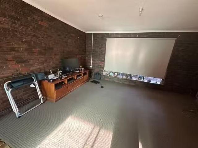 Just in! 2/56 William Street, Gol Gol Apartment for rent List.