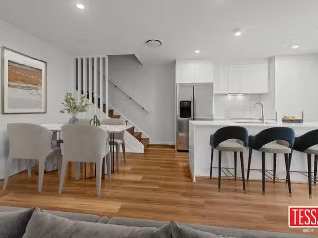 New 2/5 Botanica Place, Mcdowall, QLD 4053
