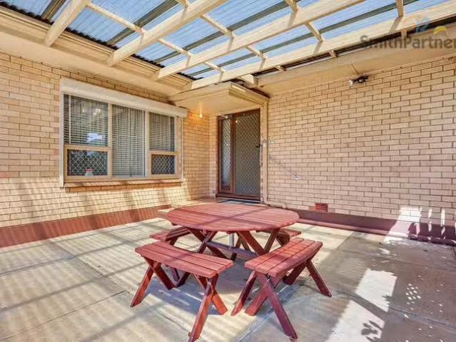 Charming 25 Bronwyn Crescent, Salisbury North, SA 5108