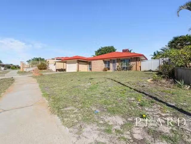 Nice 25 St Lawrence Drive, Beechboro, WA 6063