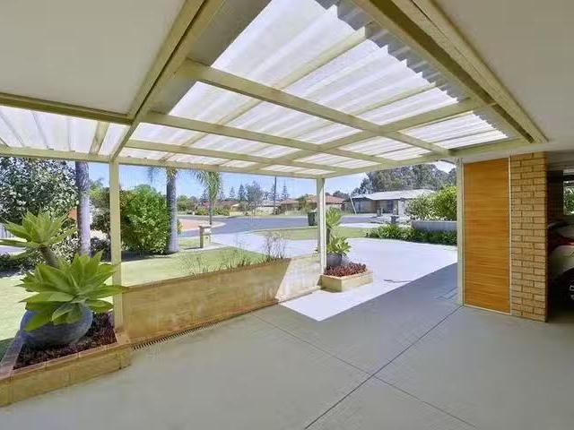 Nice 25 Windermere Way, Greenfields, WA 6210