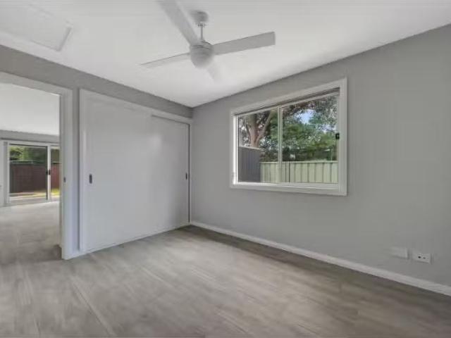 Charming 25a Brentwood Avenue, Hobartville House for rent Lis.