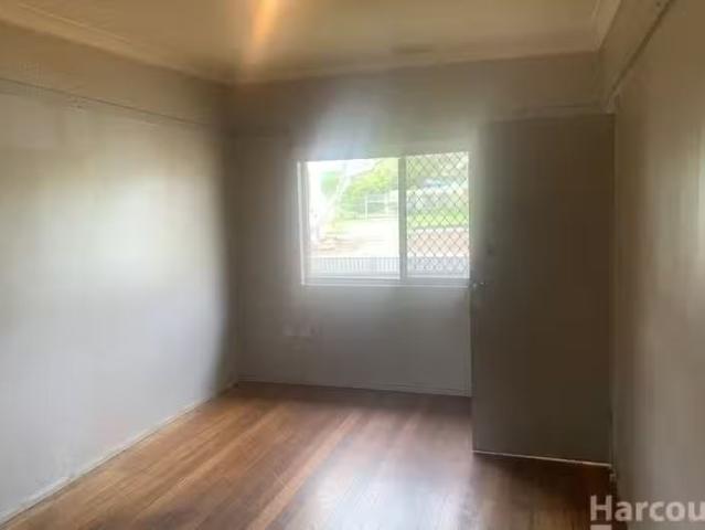 Deal! 2/60 Middleton Street, South Kempsey, NSW 2440 Unit fo.