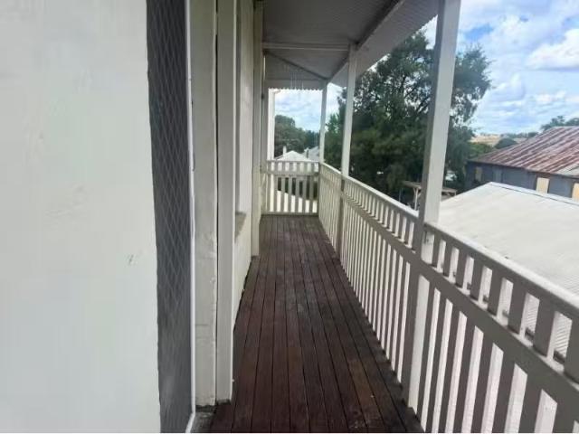 Deal! 2/67 Bank Street, MOLONG Apartment for rent Listed by K.