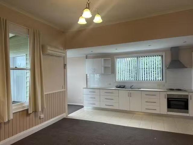 For Rent! 264 Mount Street, Upper Burnie, TAS 7320
