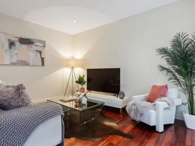 New 2/65 67 Raglan Road, Mount Lawley Townhouse for rent List.