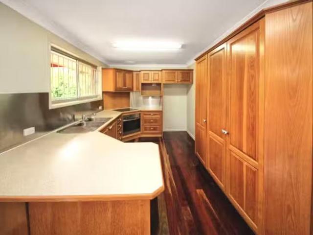 Charming 266 Broadwater Road, Mansfield, QLD 4122