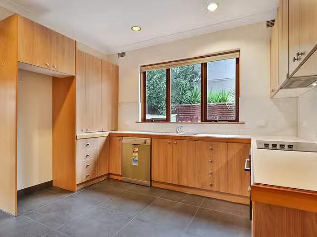 For Rent! 26 Bourneville Avenue, Brighton East VIC 3187