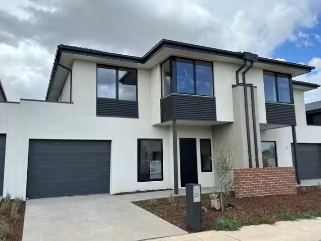 For Rent! 26 Friesian Avenue, Taylors Lakes VIC 3038