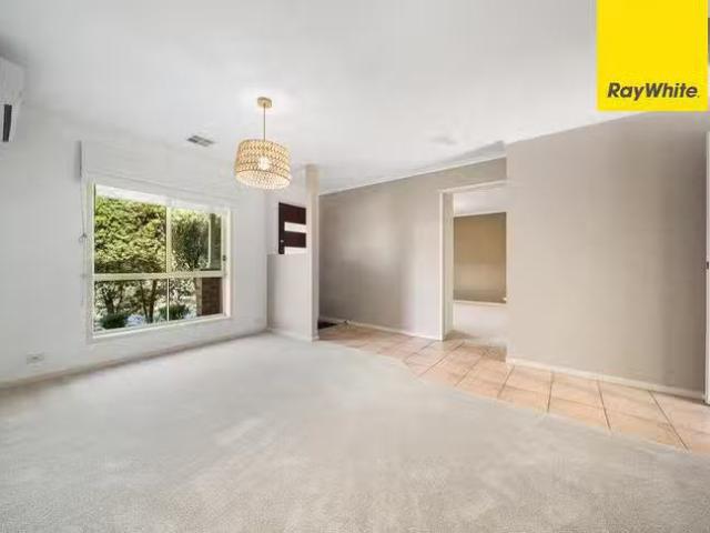 Charming 2/6 Weetman Place, Nicholls, ACT 2913