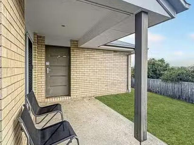 Deal! 2/73 Atlantic Drive, Brassall, QLD 4305