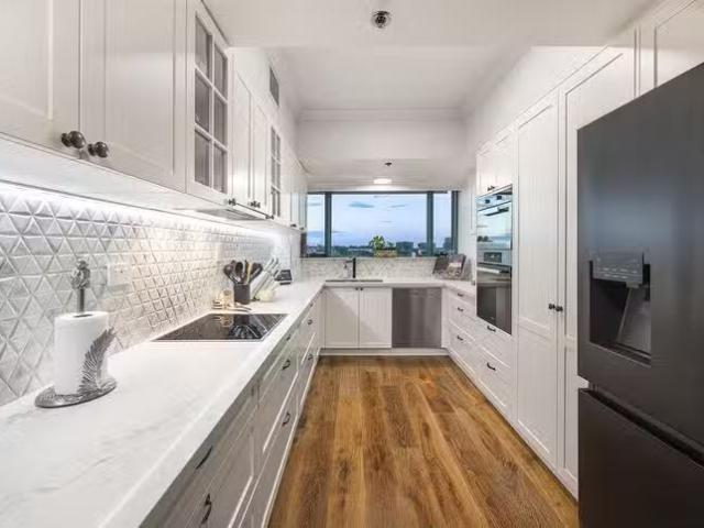 New 27/23 Harbour Road, Hamilton, QLD 4007