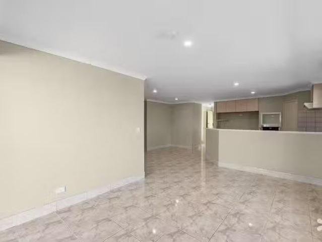Deal! 27 Bottrill Street, Hamilton Hill, WA 6163