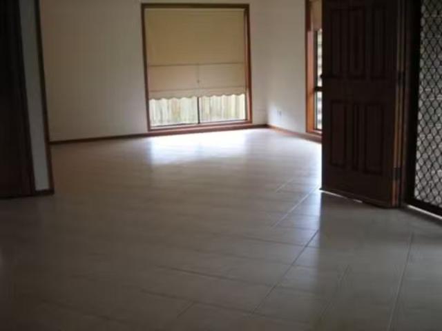 Deal! 2/7 Brunswick Avenue, COFFS HARBOUR Apartment for rent.